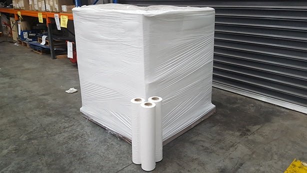 stretch-wrap-18-x-1000-85ga-4-rollscase-890360_811b7a25-cf13-4015-8153-5e6964816f1d